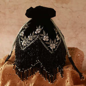 Elegantes Bolsos de Novia Bohemios Geométricos con Borlas, Cadenas de Perlas y Bordados, Cubierta Duradera - Recuerdos para Fiestas y Suministros para Bodas - Product Image 1