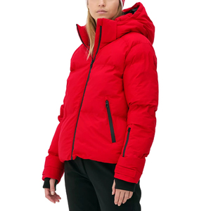 Chaqueta acolchada de moda para mujer, ligera y cálida, opciones de marca personalizadas, servicio OEM/ODM, ropa de invierno - Product Image 3