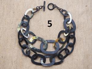 Collier de luxe en corne de buffle fait à la main, bijoux naturels et durables pour femmes, haute qualité - Product Image 4