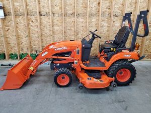Tracteur Kubota NEUF à vendre avec moteur puissant, rendement énergétique et accessoires polyvalents MEILLEUR PRIX DE GROS - Product Image 6