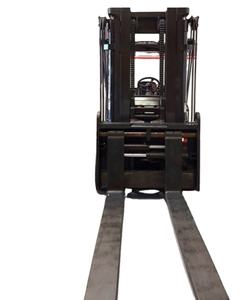 Oferta Exclusiva de Subasta para Montacargas XC350L 2017 con Neumáticos de Amortiguación, Capacidad de Carga de 35000 LBS - Product Image 4