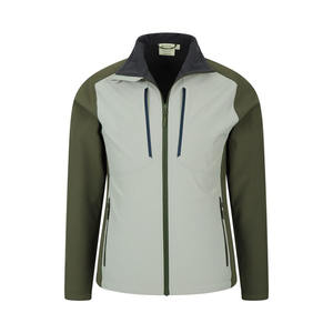 Chaqueta SoftShell de capa exterior resistente al viento, forro interior cálido y cremalleras impermeables para deportes al aire libre fabricadas en Pakistán - Product Image 1