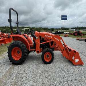 Compre tractores Kubota LA526 hoy Entrega rápida y tractores de calidad premium disponibles ahora para sus necesidades agrícolas o de construcción - Product Image 2