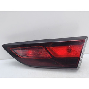 ไฟหยุดด้านหลังขวาแบบรวมในตัวประตู OPEL Astra K Sports Tourer 39098793 B16DTH (LVL) (15>22) - Product Image 1