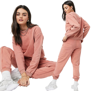Chándal de lavado ácido personalizado de alta calidad 100% algodón Stone Wash Vintage Sudadera con capucha y pantalones de chándal Jogger Set para mujer - Product Image 1