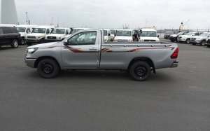 Utilisé 2017 pour Hilux Single Cab Pickup Truck Turbo Diesel Pneus R16 Transmission Manuelle - Product Image 3