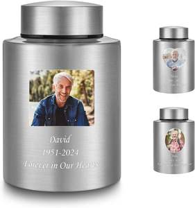 Photo Urnes funéraires personnalisées pour cendres humaines Funérailles personnalisées Mémorial en acier inoxydable Taille personnalisée Souvenir décoratif moyen - Product Image 1