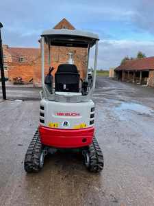 Vente flash : Excavatrice sur chenilles d'occasion Takeuchi TB2150 en bon état, équipement de chantier, moteur d'occasion, composant principal, 3000 kg - Product Image 5