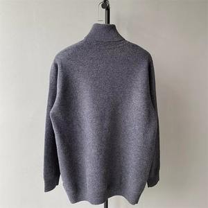 Suéteres de cuello alto OEM directo de fábrica al por mayor proveedor de prendas de punto personalizadas cálido cómodo primavera moda ropa hombres sólido - Product Image 2