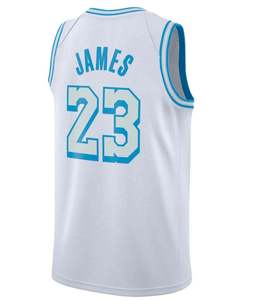 Conjunto de camiseta de baloncesto transpirable de talla grande para hombre con logotipo bordado - Product Image 1