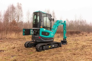 Mini-excavatrice SunwardSWE 25UF 2 tonnes avec vanne hydraulique Kawasaki, PLC et boîte de vitesses - Product Image 6