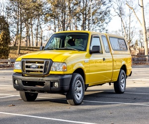 Ford Ranger XLT SuperCab 2006 d'occasion en excellent état, prêt à être expédié - Product Image 1