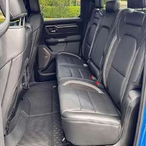 ENTREGA RÁPIDA RRA--M 1500 TRXX SUV Volante a la Izquierda Asientos de Cuero Cámara Trasera de 360° Techo Panorámico Transmisión Automática - Product Image 3