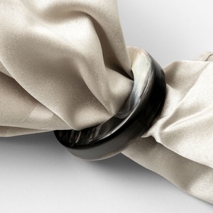 Anillo de servilleta de cuerno de vaca Natural hecho a mano al por mayor, nuevo diseño para boda, artículos de mesa para el hogar, anillo de servilleta, Color negro y Natural - Product Image 1