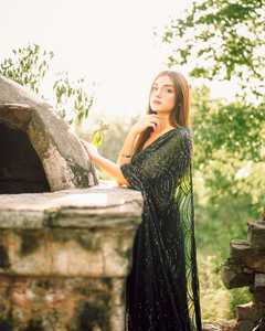 Bollywood Estilo negro boda Sangeet boda Diwali fiesta Saree impresionante aspecto 2025 indio étnico niñas Sari blusa a juego - Product Image 3