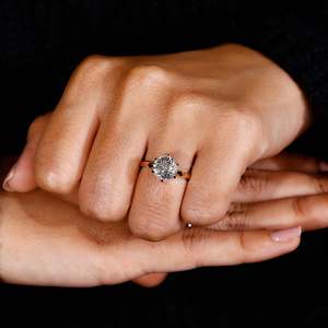 Bague en diamant taillé portugais avec réglage solitaire bijoux fins diamant naturel cultivé en laboratoire pour les femmes cadeau d'anniversaire de luxe - Product Image 3