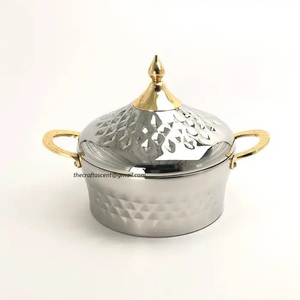 Casserole en acier martelé or de haute qualité avec couvercle serveur de nourriture Hotpot en métal personnalisé fait à la main moderne pour les cuisines de l'Inde - Product Image 6