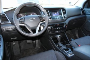 Hyundai Tucson 2017 usado en buen estado - Product Image 2