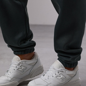 Conjunto de pantalones de chándal con capucha de felpa francesa para mujer con logotipo personalizado, chándal de invierno estampado, chándal del fabricante - Product Image 6