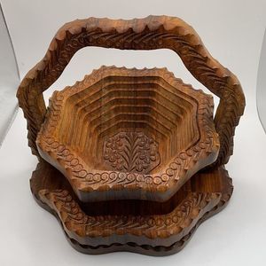 Elegant Hand-Carved Foldable <b>Wooden</b> <b>Basket</b> with Floral Style Durable for Storage and Transportation - Product Image 4