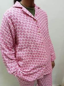 Conjunto de pijama de algodón indio hecho a mano para mujer ropa de salón con estampado de bloques de verano Conjunto de pijama personalizado para damas de honor invitados a la boda - Product Image 6