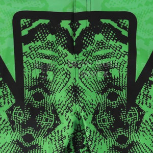 Short MMA pour homme Offre Spéciale coupe ample en polyester avec logo sur le devant pour le fitness et les arts martiaux - Product Image 6