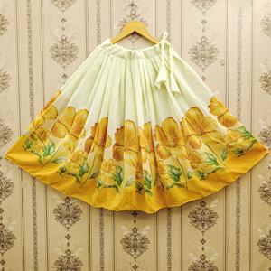 ชุดเลเฮนกาโชลีเด็กยาวคลุมพื้น ลายดอกไม้ พิมพ์ลาย ผ้าโพลีเอสเตอร์ สีเหลือง ยี่ห้อโชรยัม แฟชั่น |   ชุดพื้นเมืองสำหรับงานปาร์ตี้ของสาวๆ |   ส่งออก - Product Image 4