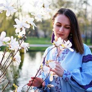 Vestido de mujer de Color azul cielo caliente Vestido corto bordado púrpura Vestido informal bordado de maquinaria - Product Image 2