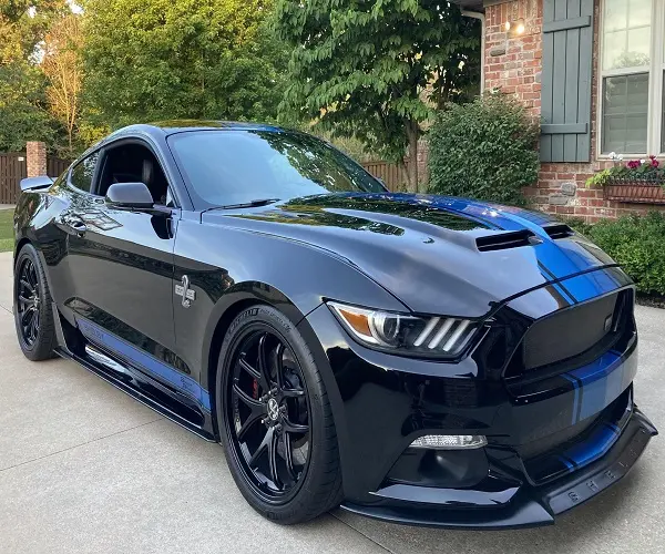 2017 F ORD MUSTANG SHELBY SUPER SNAK 11000 MILES 6 VITESSES MANUELLE SUPERCHARGED V8 POWER