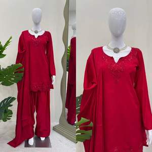 Vous recherchez ce beau costume de créateur de la même couleur sur un tissu de chinon lourd avec un travail intérieur et fil et sequnce et Sharara - Product Image 1