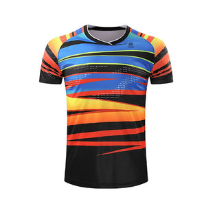 Uniforme de Voleibol Fabricado en Pakistán, Estilo Superior, 100% Poliéster, Personalizable, Alta Calidad para Adultos - Product Image 3