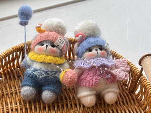 Jouet en laine au crochet, Cadeau animalier, Poupée Amigurumi, Ours en peluche tressé à la main, Lapin au crochet fait main, Jouet tissé, Ours émotionnel - Product Image 6