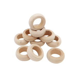 Ronds de serviette en bois et ronds de serviette faits à la main pour fournitures de mariage de fête pour la table à dîner et taille personnalisée - Product Image 1
