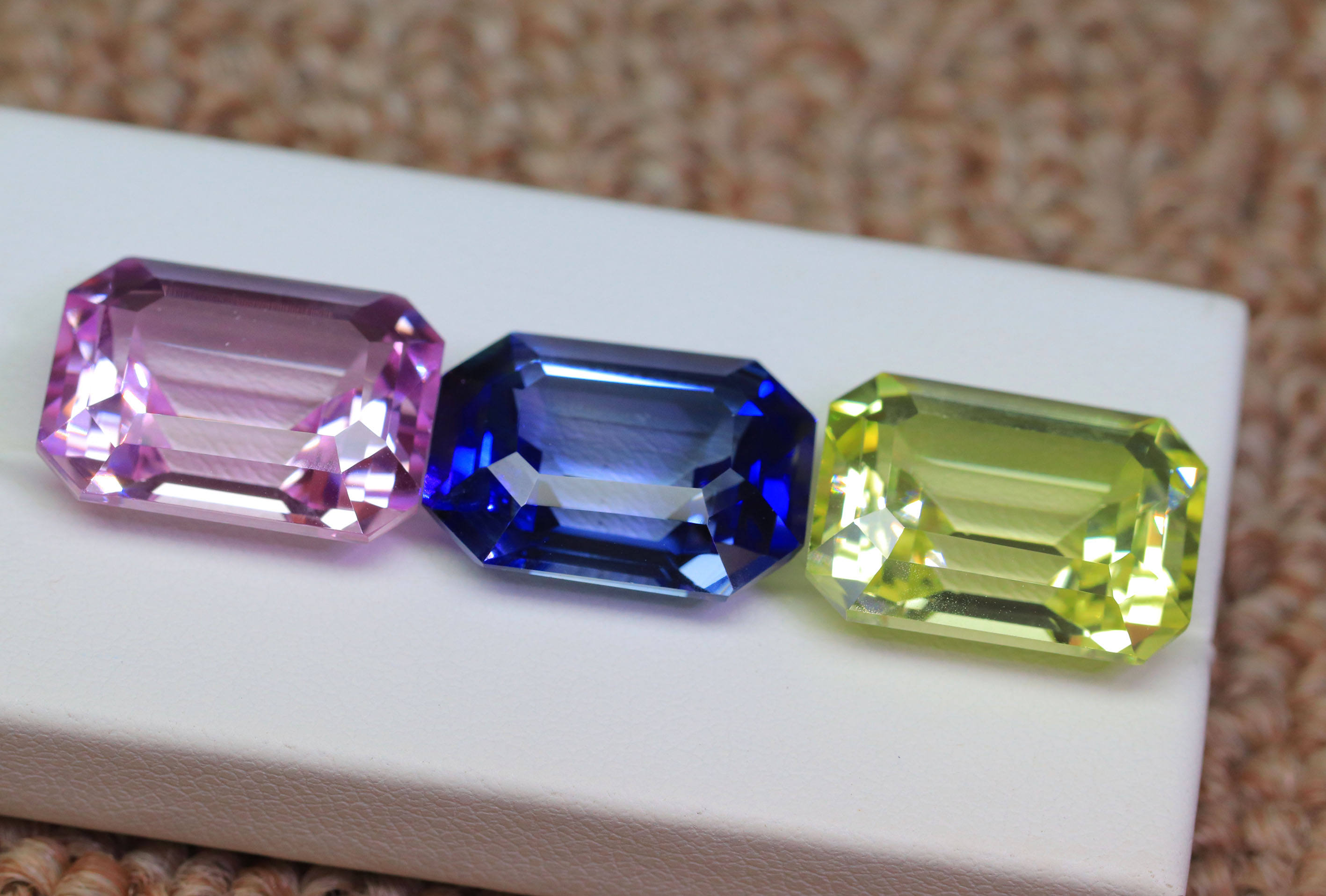 เหมือนกับภาพ