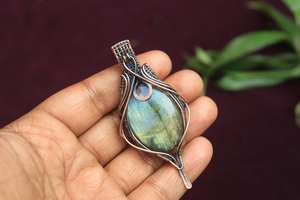 Alambre de cobre oxidado envuelto fuego labradorita colgante hecho a mano joyería de piedras preciosas collar elegante para ella - Product Image 5