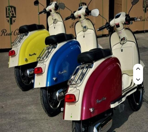 CHART TOPPING Original Royals-Alloys (TG) 125 Motocicleta Lambretta con Kits Completos - Product Image 2