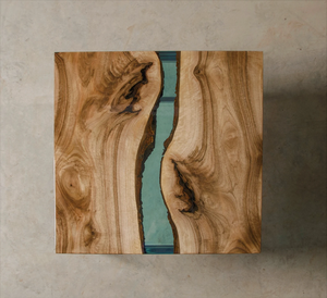 Table de salle à manger carrée moderne de luxe avec plateau en résine et bois d'acacia massif - Boîte à vaisselle polyvalente au design rivière élégant - Product Image 5