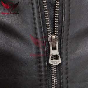 Veste de motard en cuir noir causal pour hommes haut de gamme Twist moderne sur le design classique Style racer avec poches zippées inclinées Coupe réglable - Product Image 4