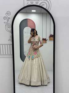Lehenga Choli brodé ivoire avec un chemisier de style veste pour les mariages et les occasions festives - Product Image 2