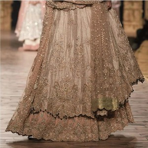 Robe de mariée personnalisable de haute qualité pour femmes Style de mariée pakistanaise grande taille pour le jour du mariage en vente! - Product Image 5