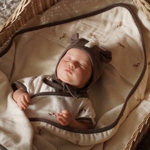 Manta Envolvente para Bebé de Dos Vías, Certificada, Color Crema, Talla Única, Técnica de Envoltura Peekaboo - Product Image 2