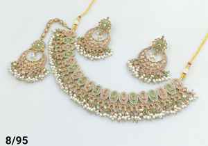 COLLAR GARGANTILLA FANTÁNEO CHAPADO EN ORO A LA MODA ANTIGUA DE FORMA OVALADA CON JUEGO DE PENDIENTES MANGTIKKA CONJUNTO DE JOYERÍA MUJER - Product Image 3