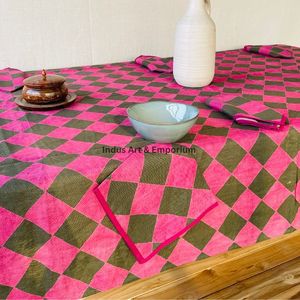 Mantel de Algodón Hecho a Mano en India, Hermoso Mantel de Algodón Estampado a Mano para Bodas, Mantel en Venta - Product Image 3