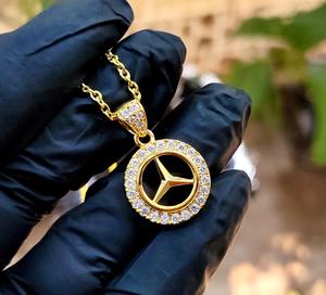 Colgante de Plata 925 Chapado en Oro con Diamante Moissanite VVS de Lujo para Hombre, Estilo Hip Hop para Fiestas, Precio Bajo - Product Image 4