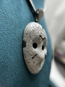 Pendentif Croix Personnalisé en Argent 925 Style Hip Hop, Design Tendance Streetwear Sertie de Diamants Moissanite, Breloques Personnalisées - Product Image 5