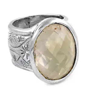 Anillo de Plata con Baño de Rodio Romántico con Gema Ovalada para Regalo de Joyería Fina para Mujer - Product Image 3