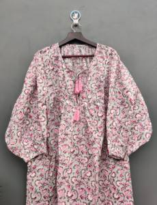 เดรสแม็กซี่ลายดอกไม้สำหรับผู้หญิงผ้าคอตตอนพิมพ์ลายน้ำหนักเบาซักได้อย่างยั่งยืนยาวสามส่วนธรรมชาติ - Product Image 2