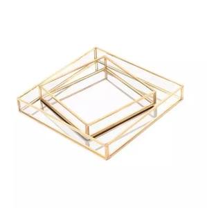 Bandeja de servicio redonda dorada con acabado de gama alta Bandeja de desayuno de metal decorativa de mármol ecológica - Product Image 5