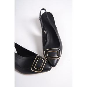 Scarpe da donna con cinturino alla caviglia con fibbia e dettaglio a punta da Ballerina Casual