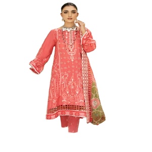 Tehzeeb คอลเล็คชั่นฤดูร้อนชุดสนามหญ้าสำหรับผู้หญิง3ชิ้นปักลายชิคันคาริสำหรับปาร์ตี้ศิลปะริอาซโลโก้หลังธรรมชาติ - Product Image 1